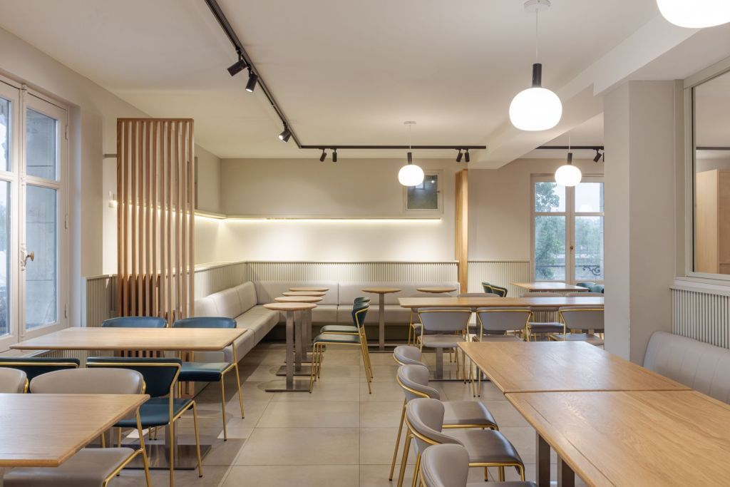 restaurant table