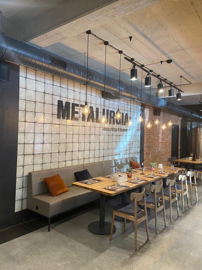 Sofy restauracyjne modułowe na zamówienie