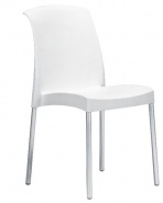Białe krzesło z tworzywa do wyposażenia kawiarni lub cukierni 